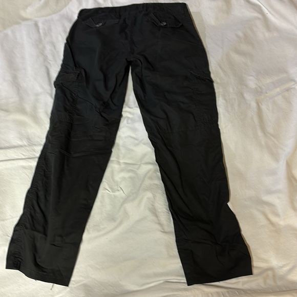 Michael Kors Women’s Lightweight Black Cargo pants Size 0 - Picture 5 of 6